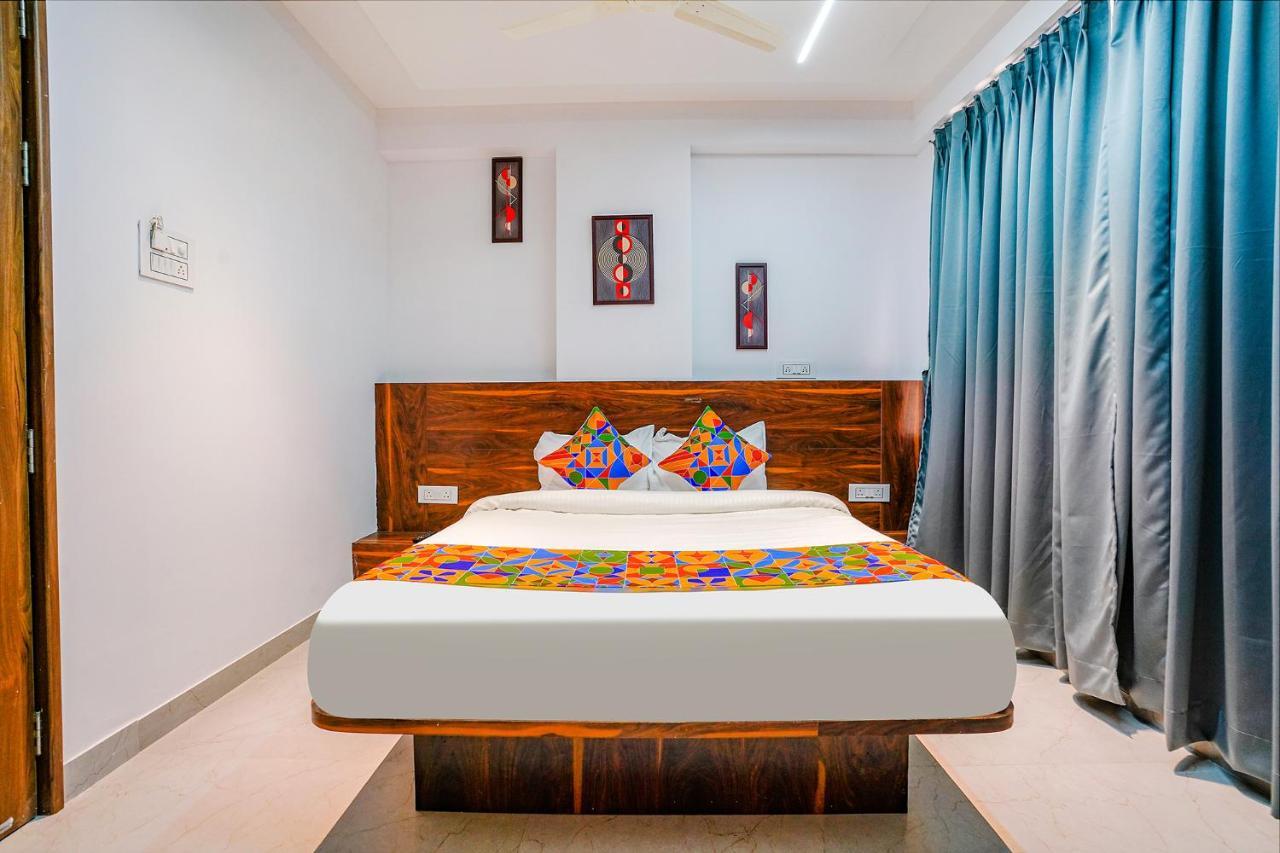 Fabhotel Crystal Inn - Nr Suvarndeep Chowk Pimpri-Chinchwad Exterior photo